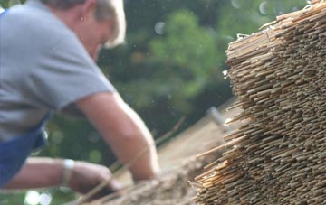 professional Gilberts End thatchers